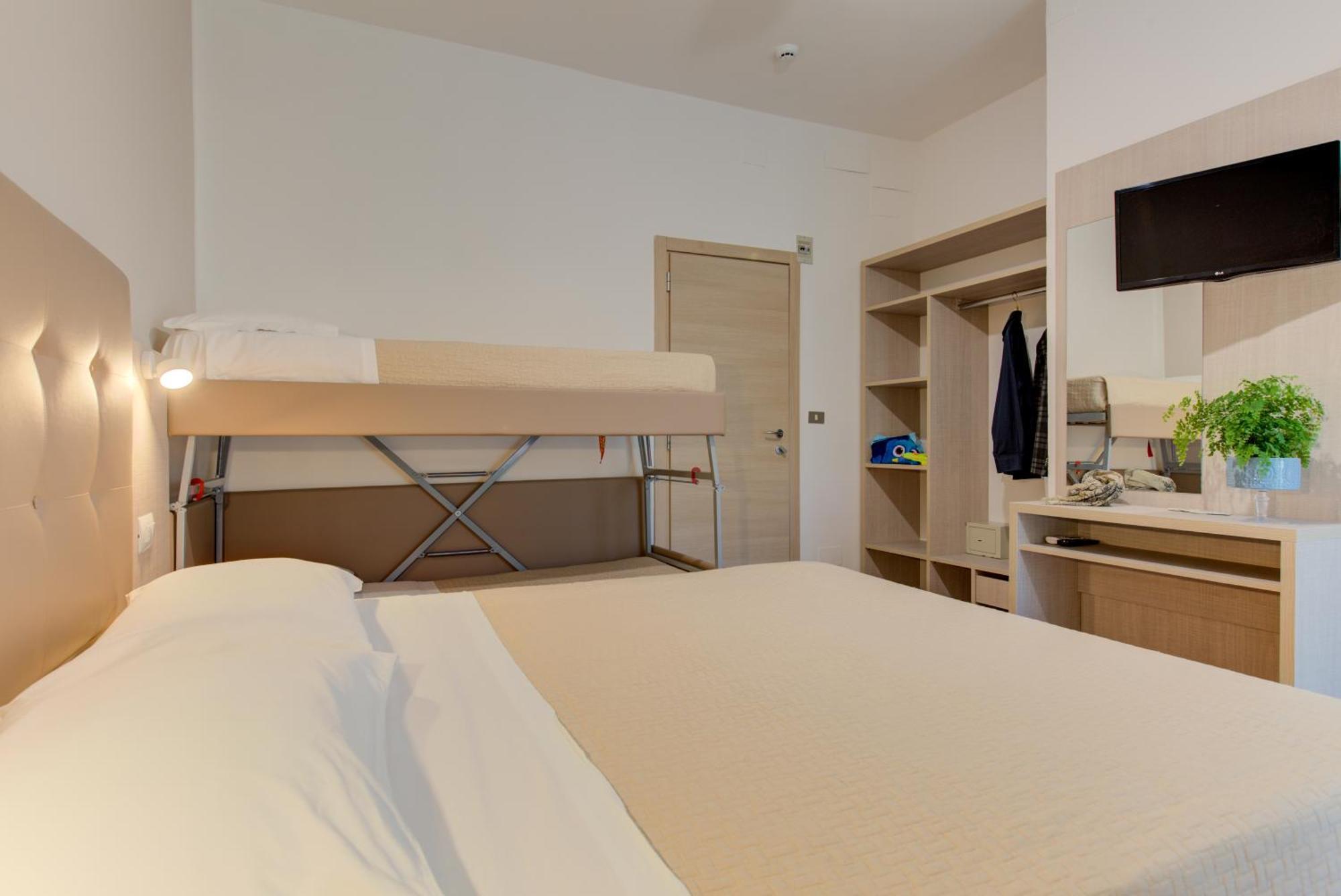 Hotel Cimarosa Riccione Værelse billede