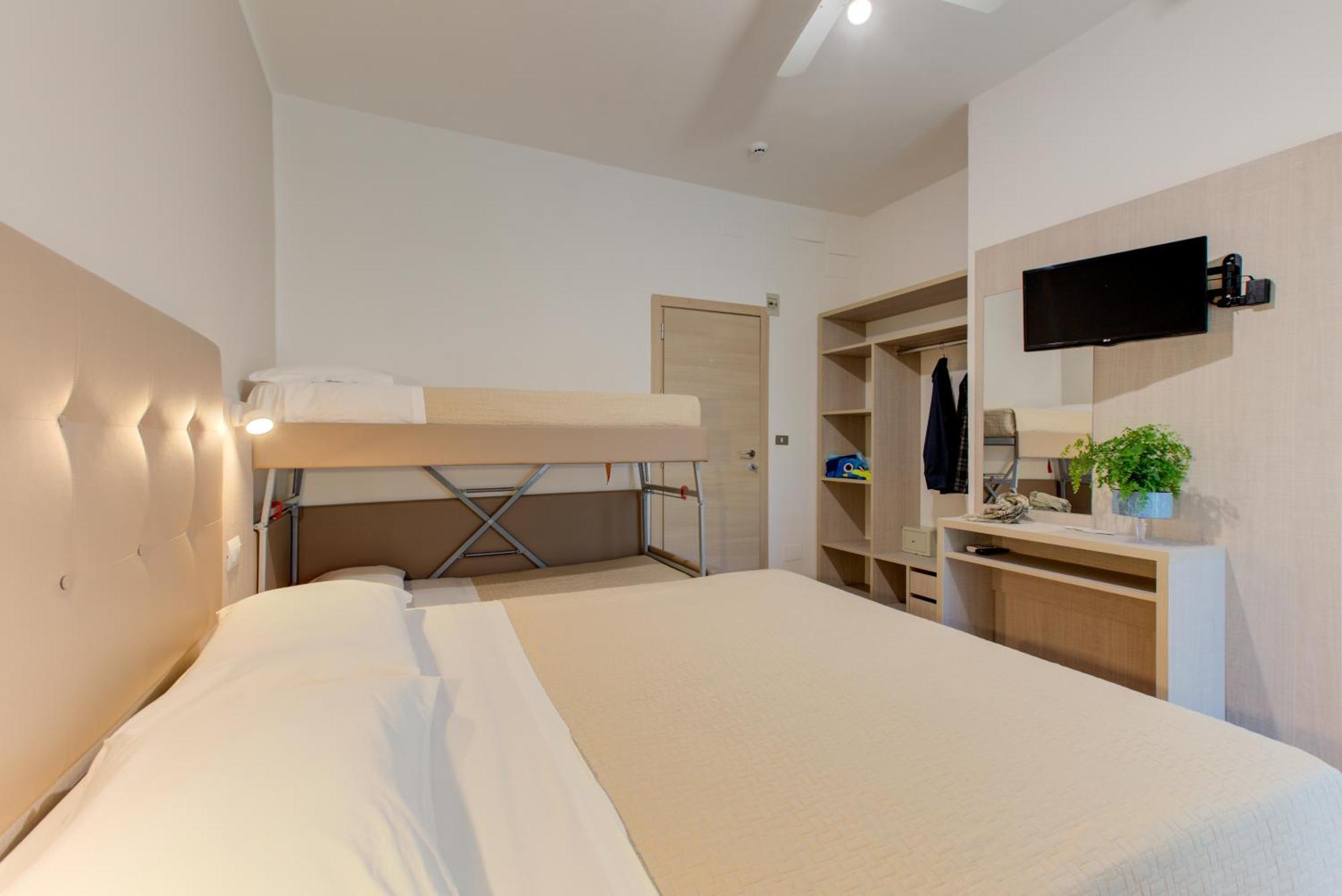 Hotel Cimarosa Riccione Værelse billede