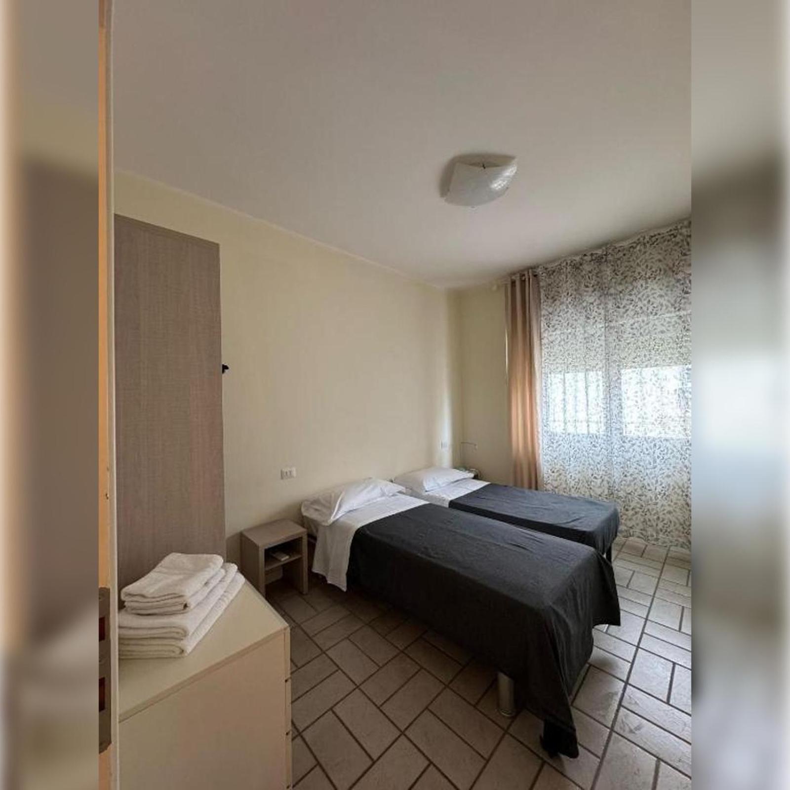 Hotel Cimarosa Riccione Værelse billede